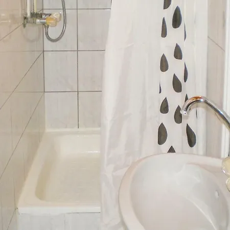 Six-bedroom In Buzsak-csisztapuszta Csisztapuszta