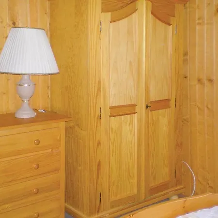 Six-bedroom In Buzsak-csisztapuszta Apartament Csisztapuszta